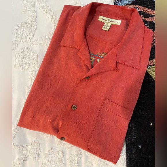 Classic Tommy Bahama Silk short sleeve button down “Jungle Shakedown” men’s XL. - Picture 2 of 5